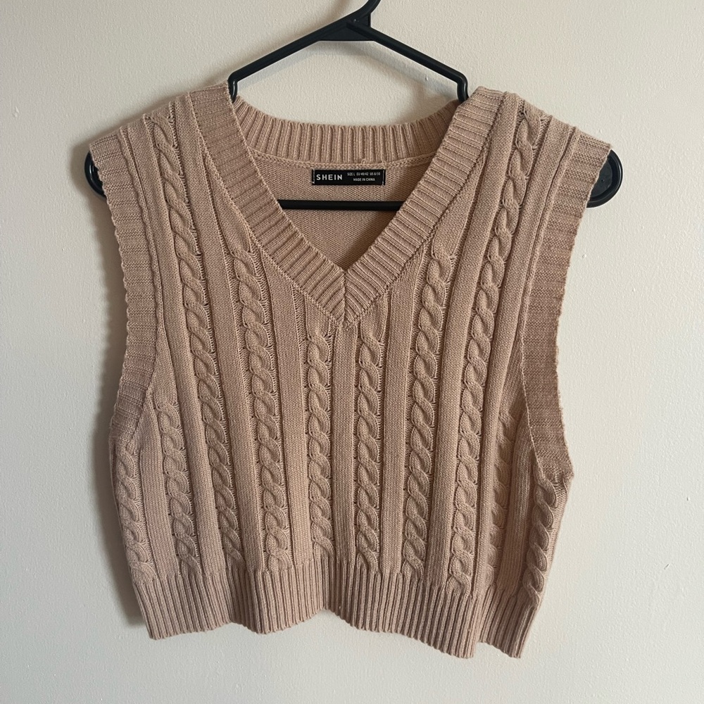 SHEIN Pink Sweater Vest in size LG